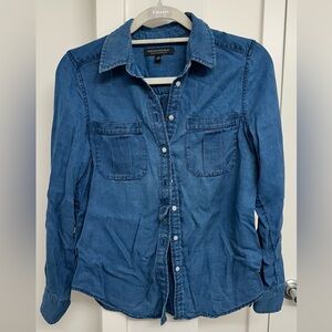 Banana Republic Classic Blue Denim Shirt